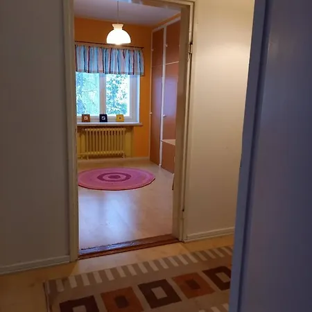 Kotamaen Wanha Koulu Apartment *